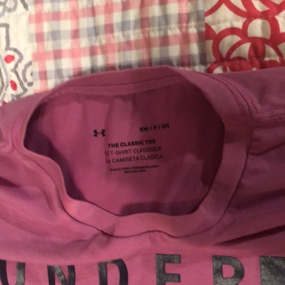 Plain under armour tee - Picture 3 of 3